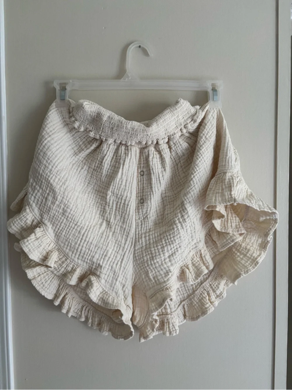 NWT Nothing Fits But Women's LUXE RUFFLED MUSLIN SET in Eggshell